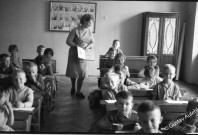 V 1. třídě, Chářovská ul., Krnov, 1963