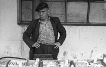 Prodejce v Ostravě, 1960